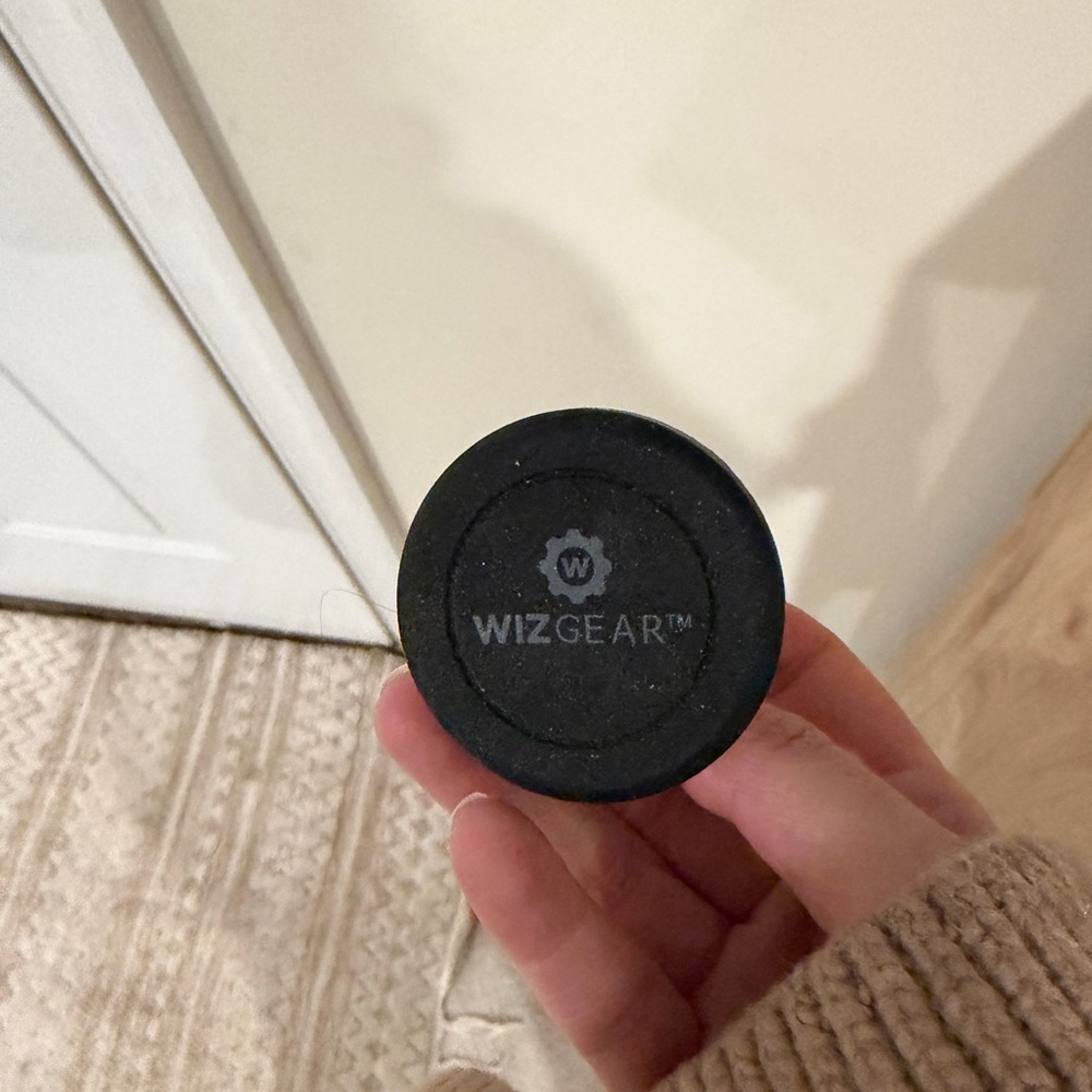 WizGear Magnetic Car Mount Base - Black